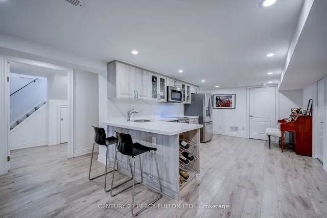 Additional property image - 12 Rollins Pl