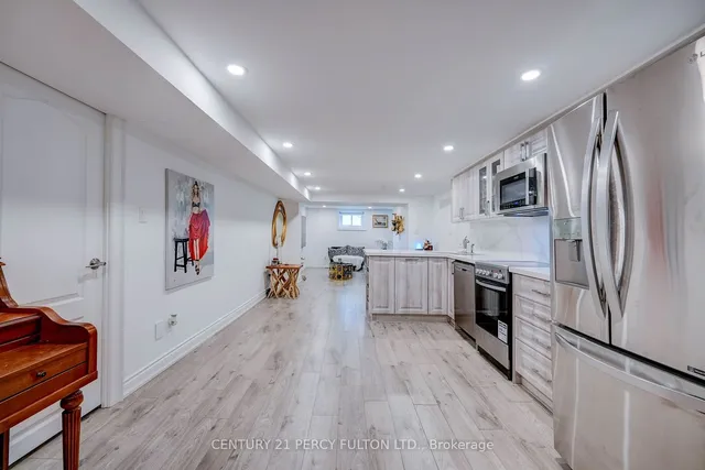 Additional property image - 12 Rollins Pl