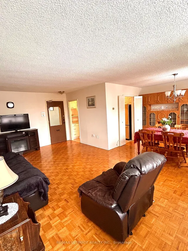 Additional property image - 151 La Rose Ave Unit 409
