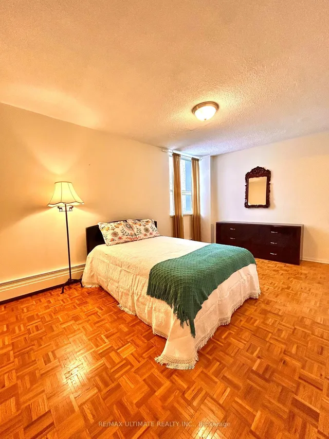 Additional property image - 151 La Rose Ave Unit 409