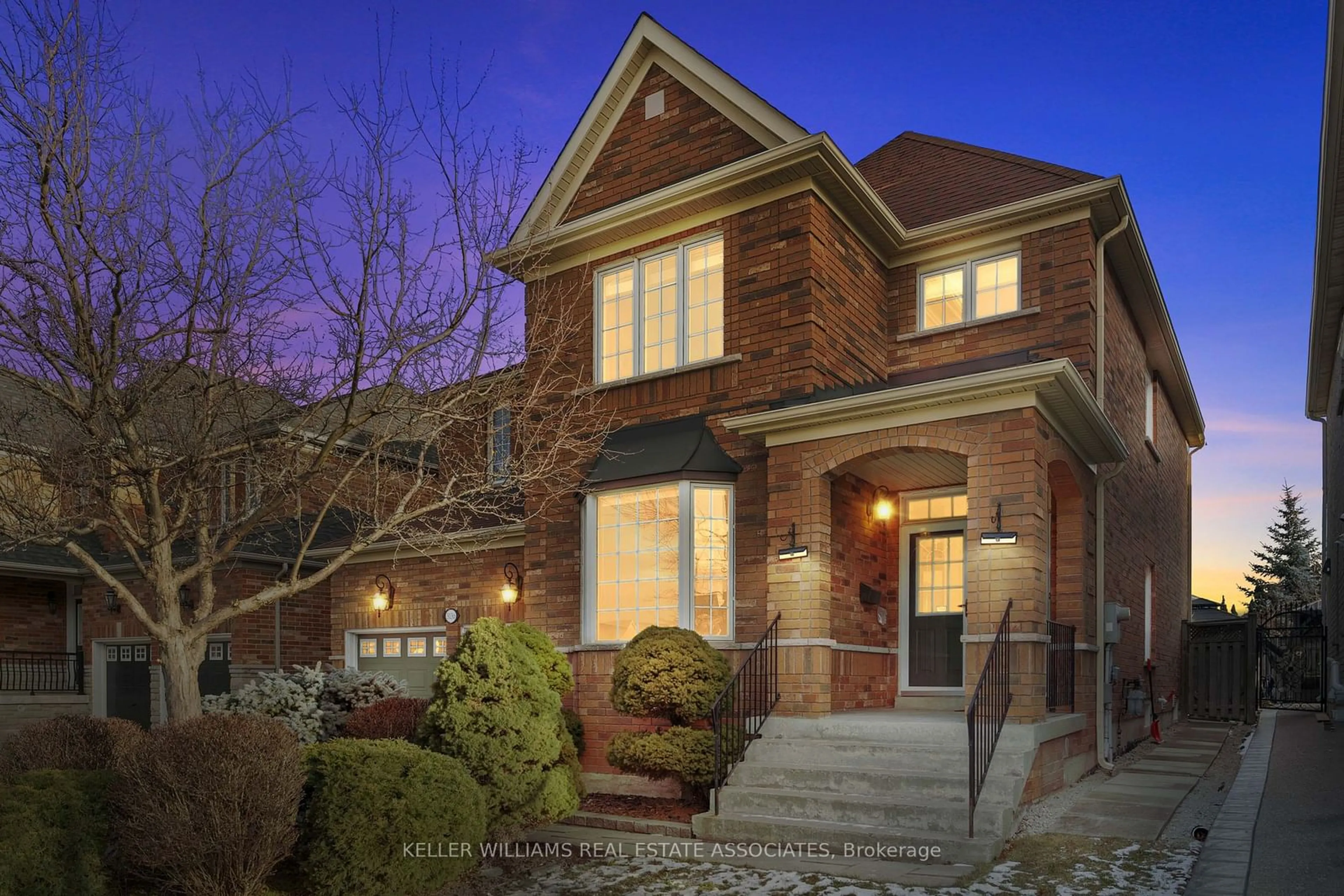 Home with brick exterior material, street for 3136 Morning Glory Mews, Mississauga Ontario L5M 6V3