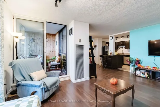 Additional property image - 1300 Mississauga Valley Blvd Unit 909