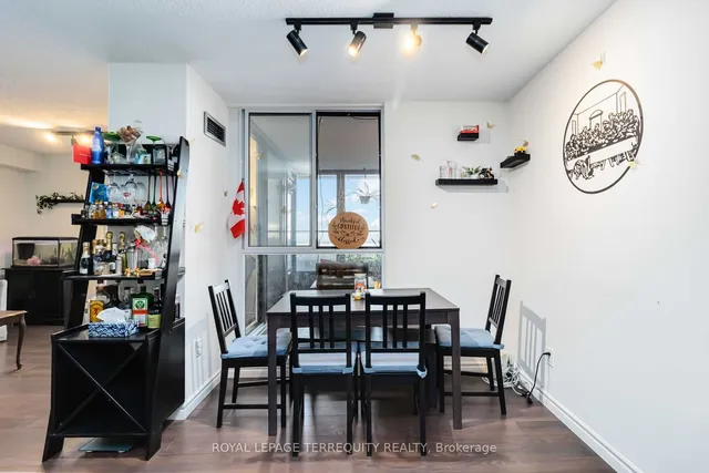 Additional property image - 1300 Mississauga Valley Blvd Unit 909
