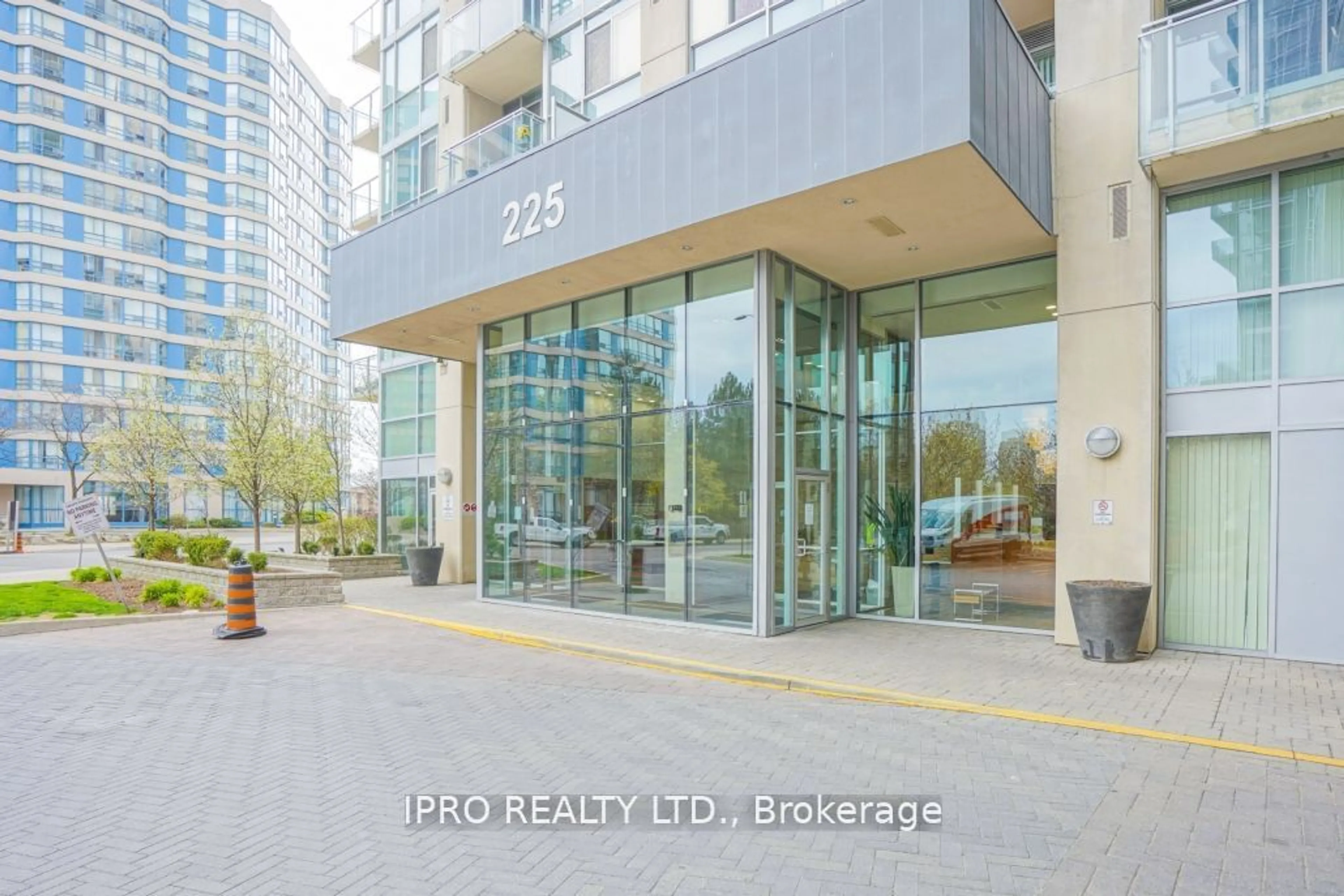 Unknown for 225 Webb Dr #2710, Mississauga Ontario L5B 4P2