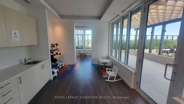 Additional property image - 1926 Lake Shore Blvd Unit 4015