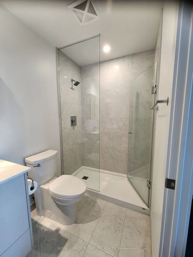 Additional property image - 1926 Lake Shore Blvd Unit 4015