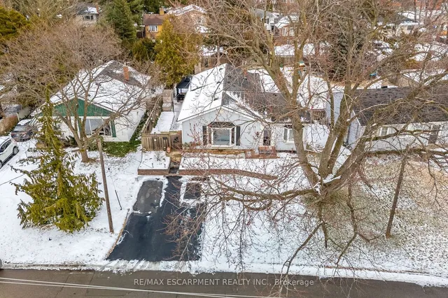 Additional property image - 475 Mayzel Rd