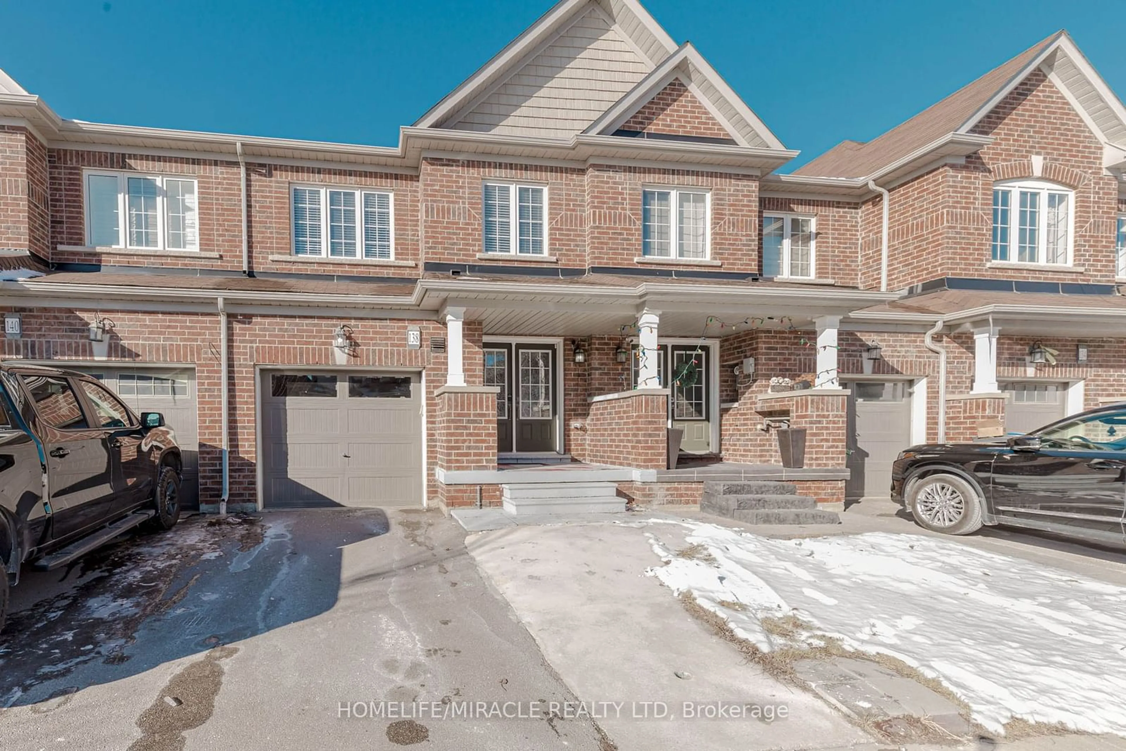 Home with brick exterior material, street for 138 Baffin Cres, Brampton Ontario L7A 0C7