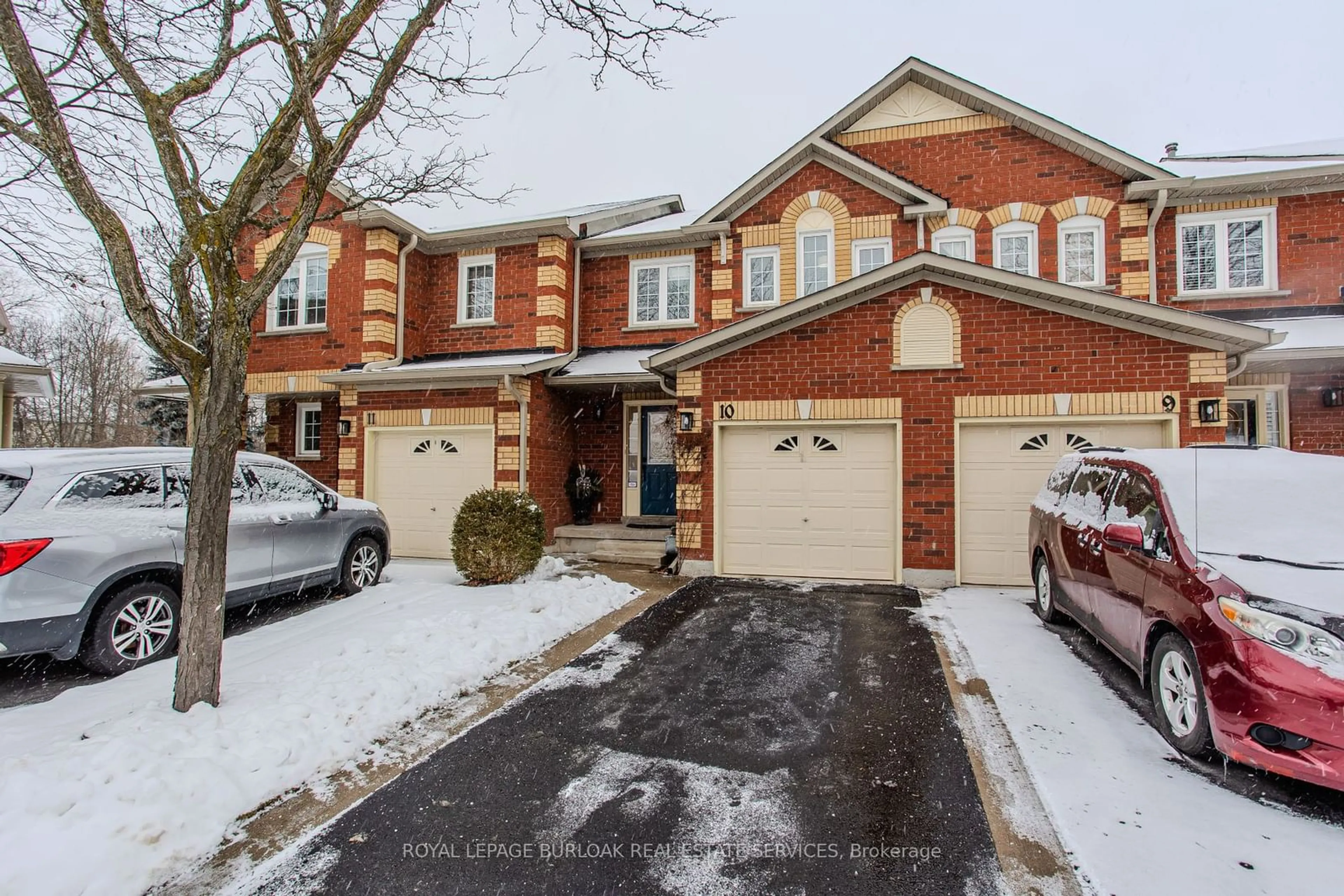 Home with brick exterior material, street for 2022 Atkinson Dr #10, Burlington Ontario L7M 4H6