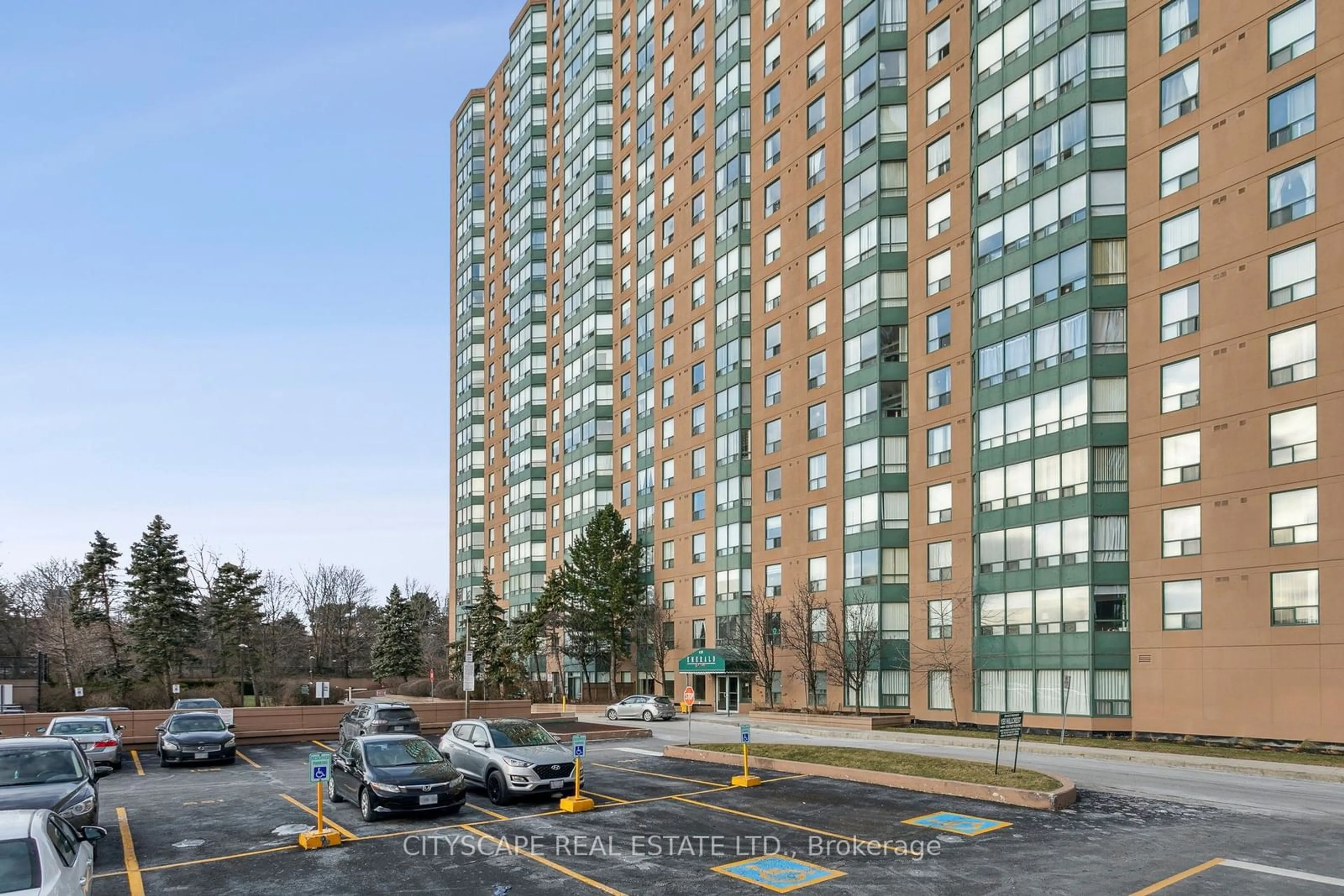 Unknown for 135 Hillcrest Ave #1115, Mississauga Ontario L5B 4B1