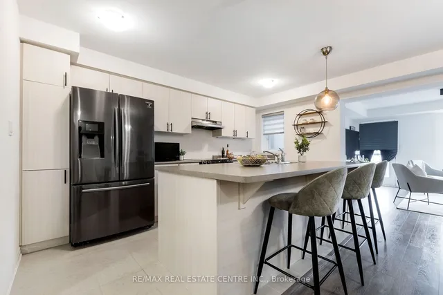 Additional image 25 of 1125 Leger Way Unit 19