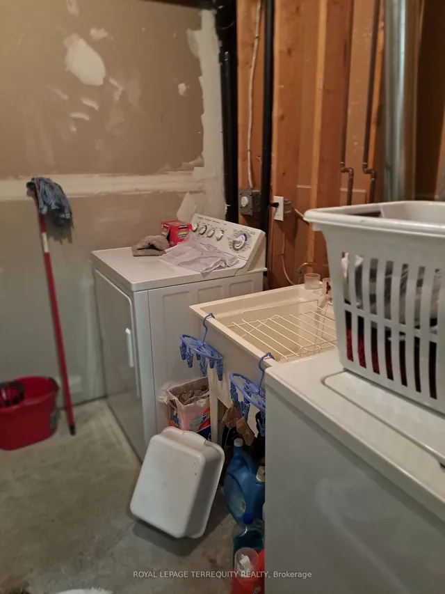 Additional property image - 4950 Albina Way Unit 70