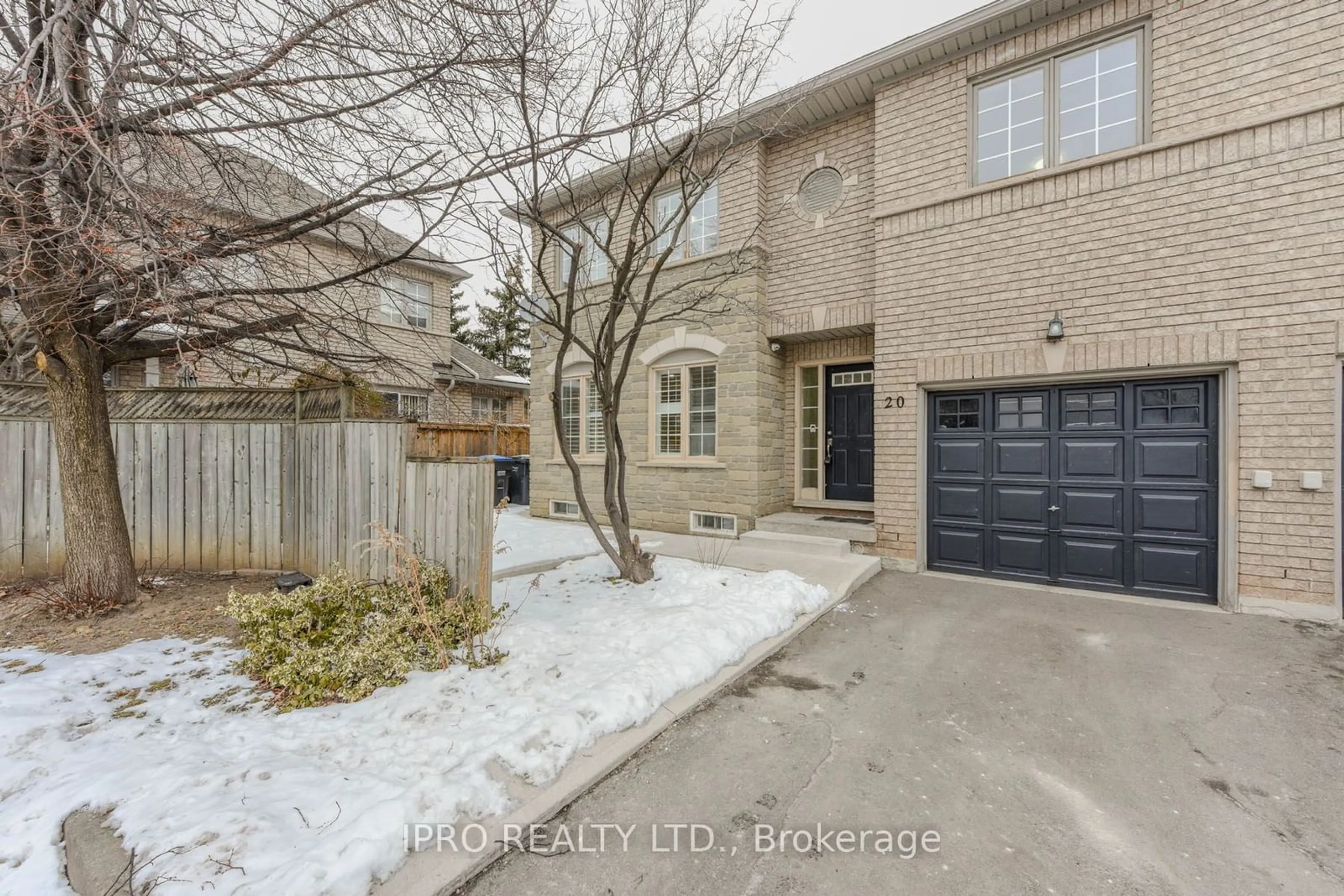 Unknown for 450 Bristol Rd #20, Mississauga Ontario L4Z 3Y3