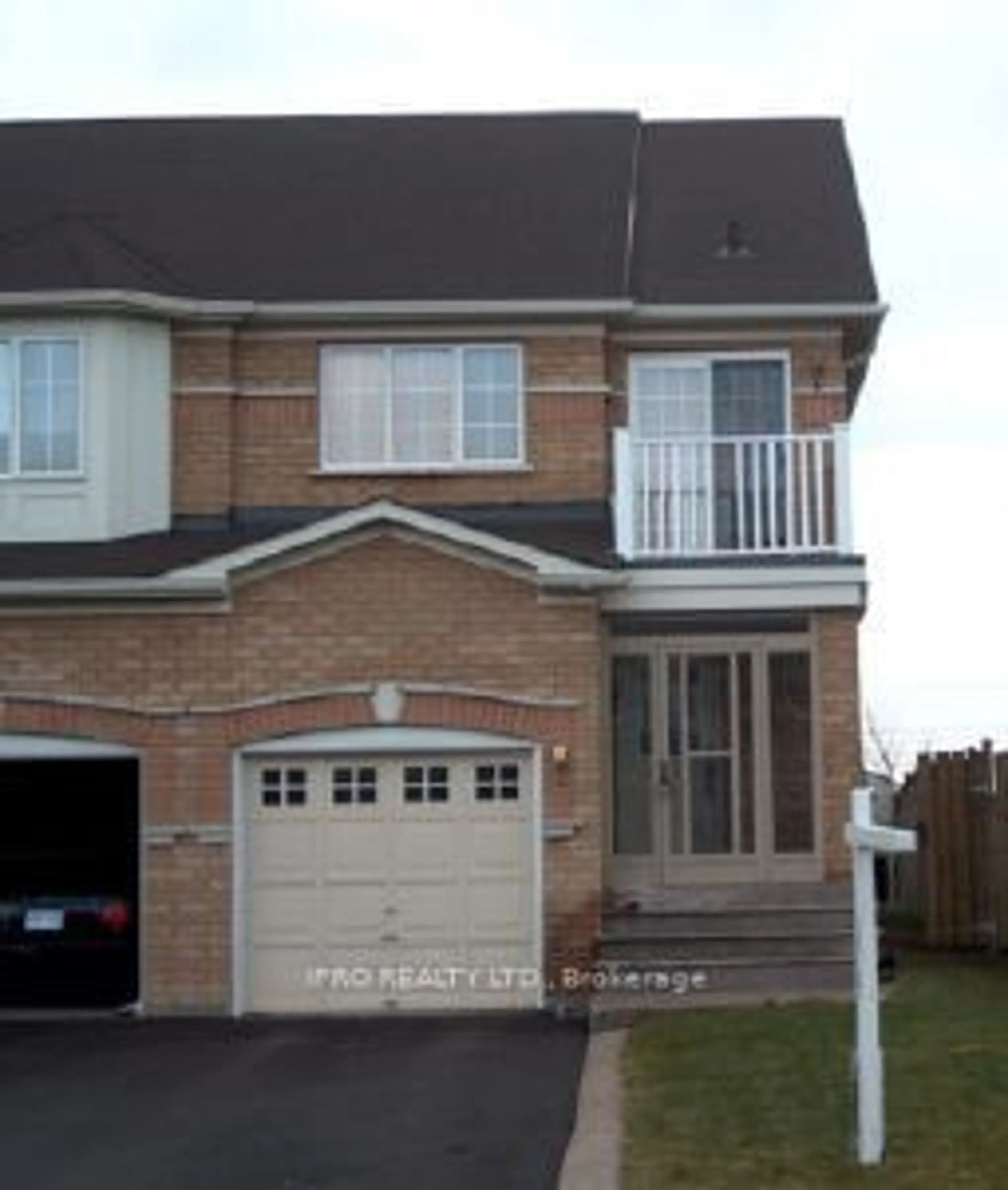 Home with brick exterior material, street for 40 Weather Vane Lane, Brampton Ontario L6X 4R5