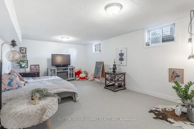 Additional property image - 4018 Longmoor Dr Unit 16