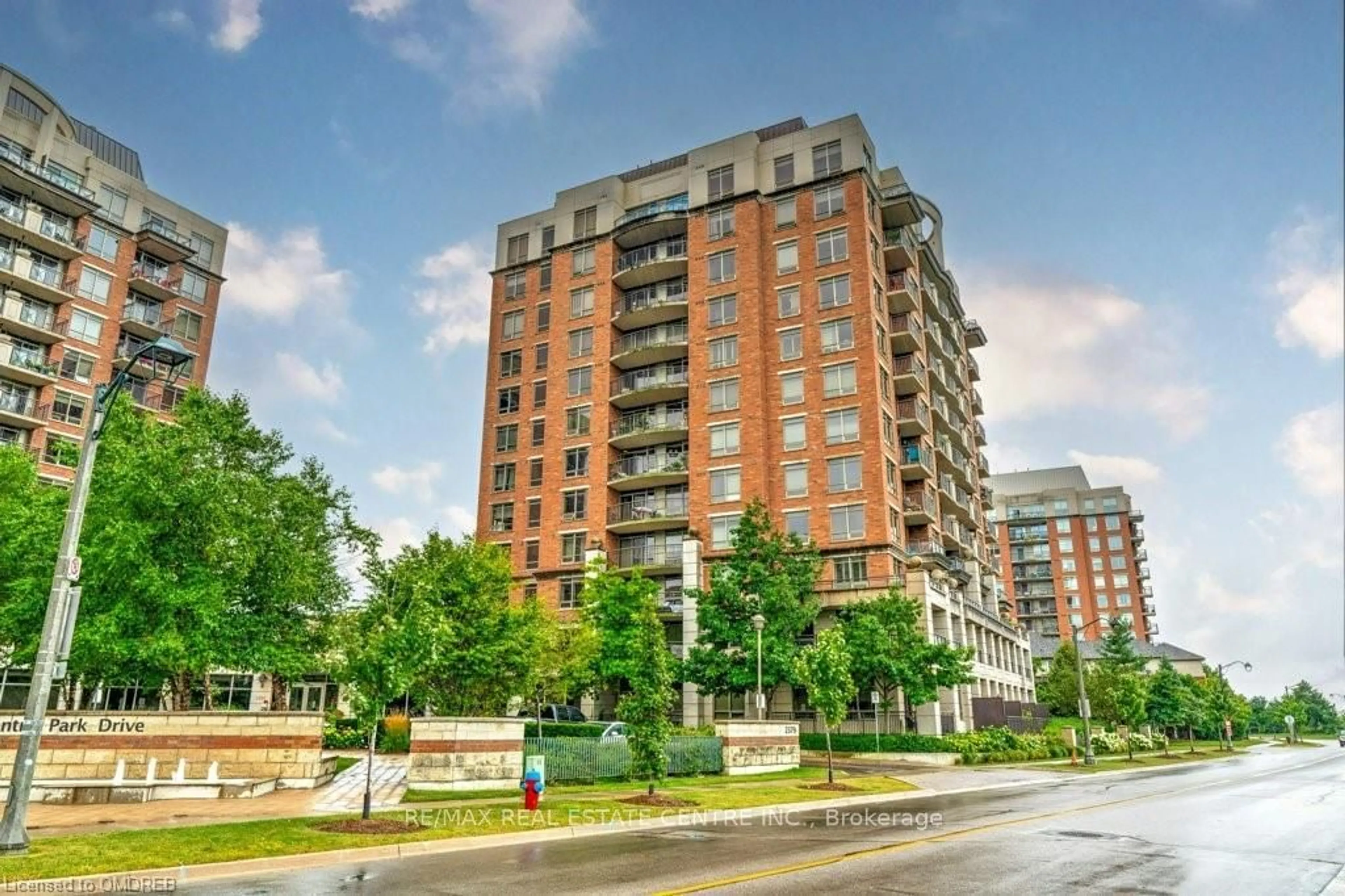 Unknown for 2379 Central Park Dr #608, Oakville Ontario L8H 0E3