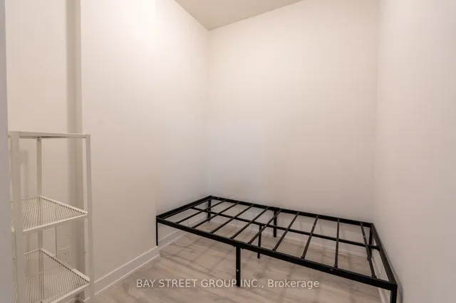 Additional property image - 251 Manitoba St Unit 727