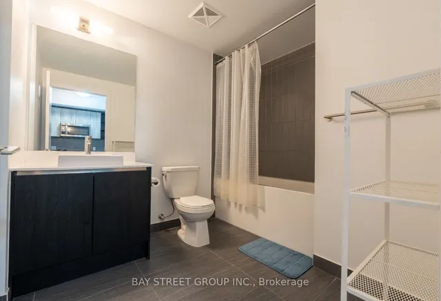 Additional property image - 251 Manitoba St Unit 727