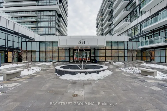 Additional property image - 251 Manitoba St Unit 727