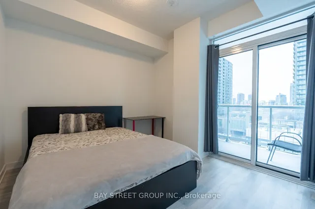 Additional property image - 251 Manitoba St Unit 727
