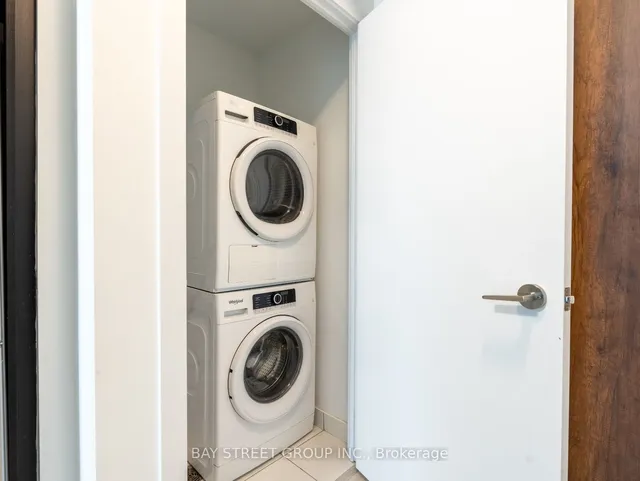 Additional property image - 251 Manitoba St Unit 727