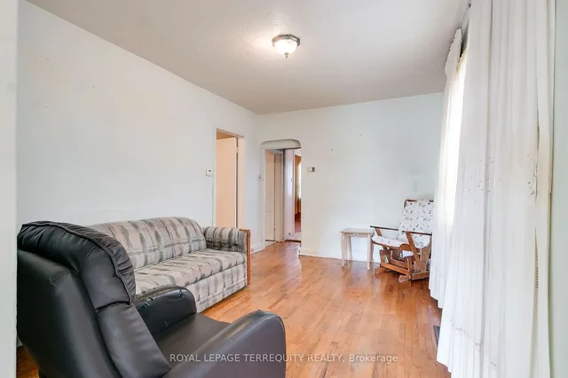 Additional property image - 22 Rotherham Ave