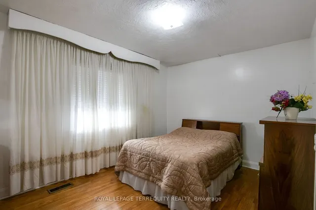 Additional property image - 22 Rotherham Ave