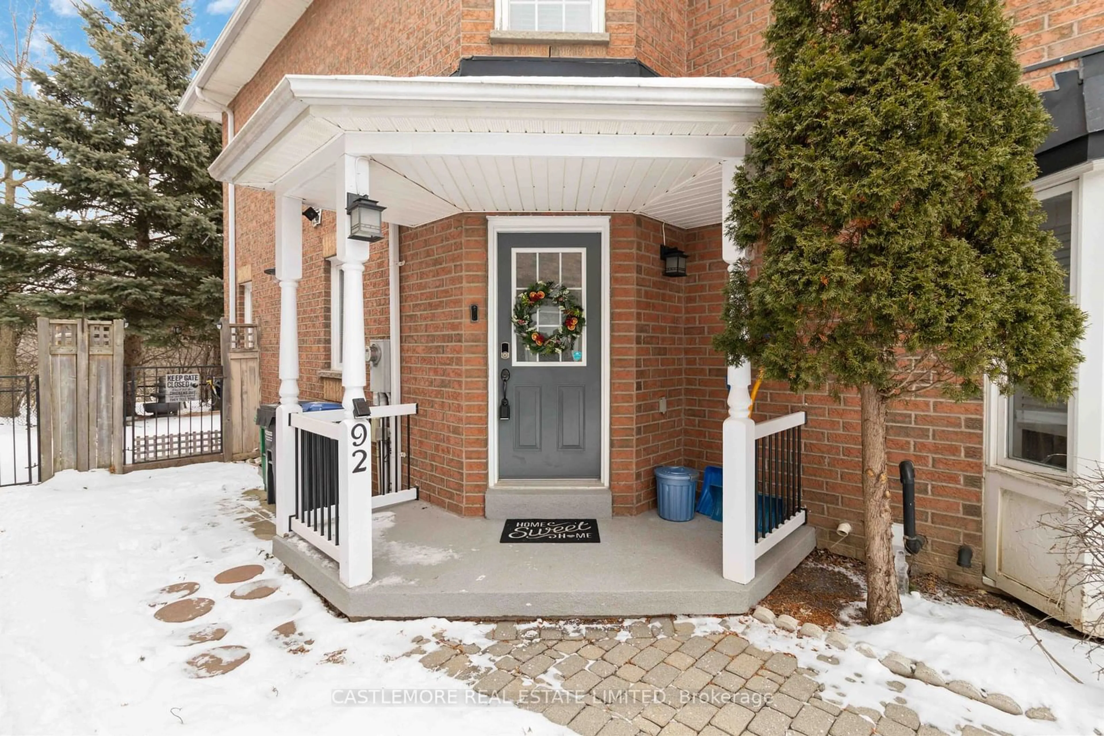 Indoor entryway for 92 pressed brick Dr, Brampton Ontario L6V 4K4