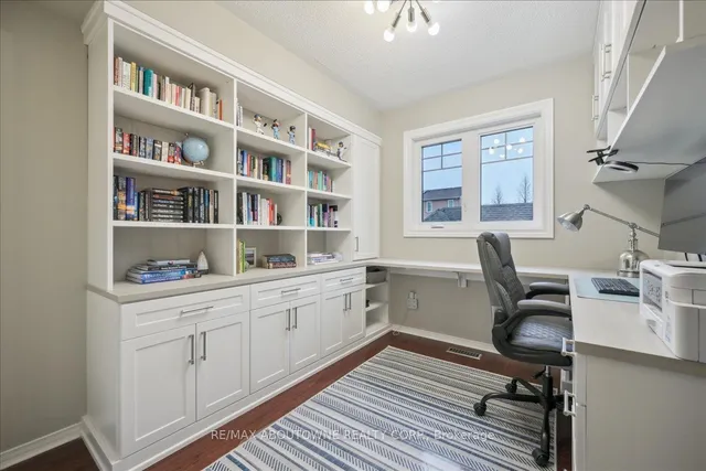 Additional property image - 183 Roxton Rd
