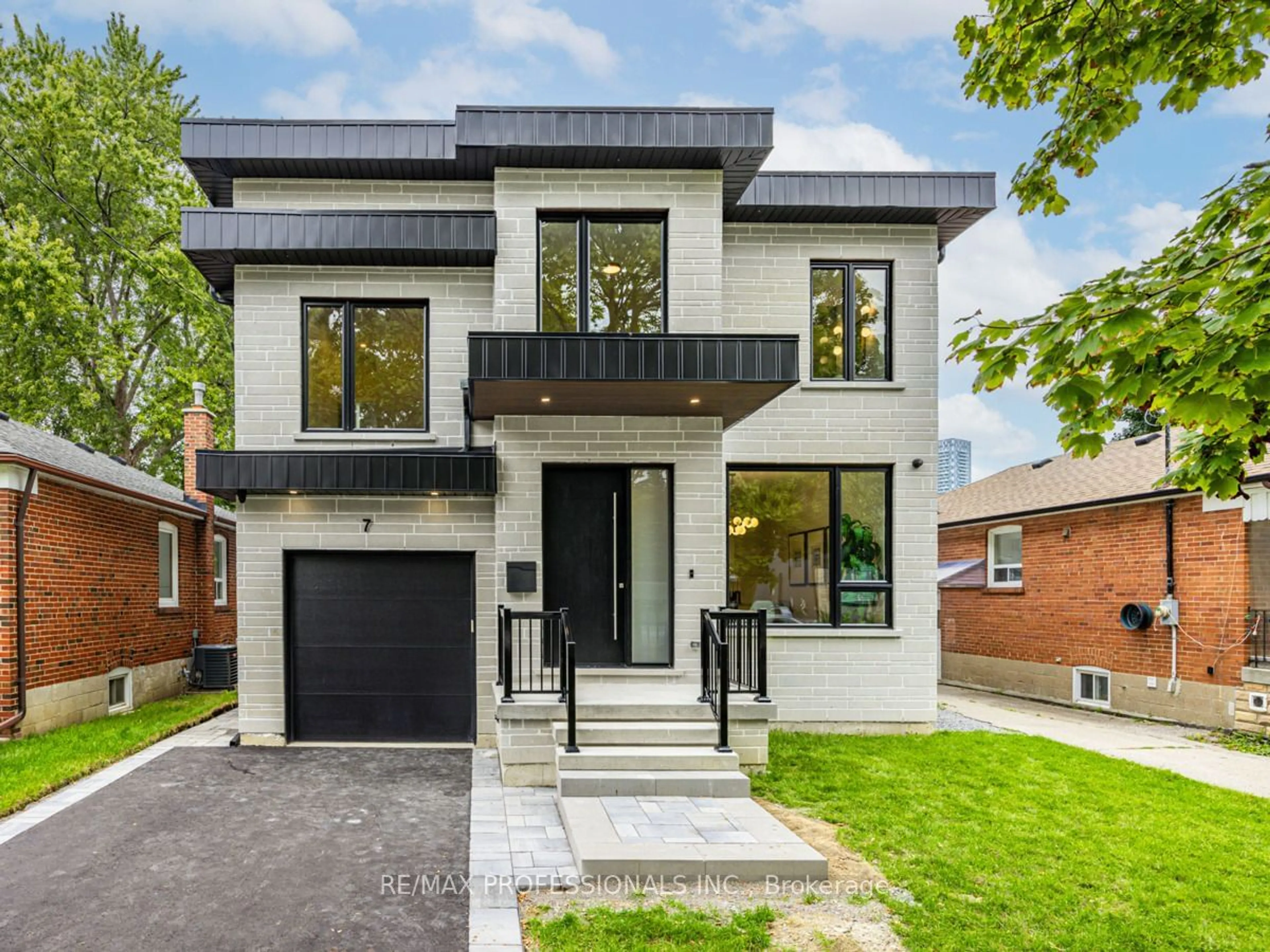 Home with brick exterior material, street for 7 Charleston Rd, Toronto Ontario M9B 4M6