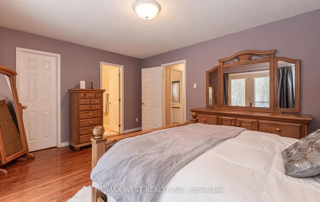 Additional property image - 44 Regentview Dr