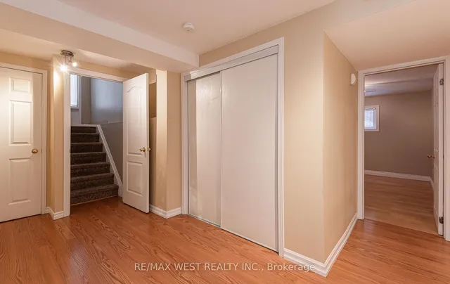 Additional property image - 44 Regentview Dr