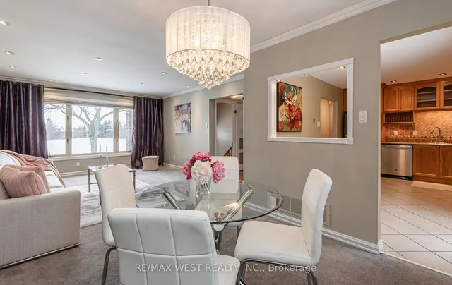 Additional property image - 44 Regentview Dr