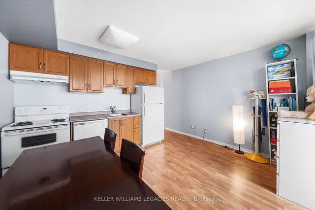 Additional image 18 of 2464 Weston Rd Unit 405
