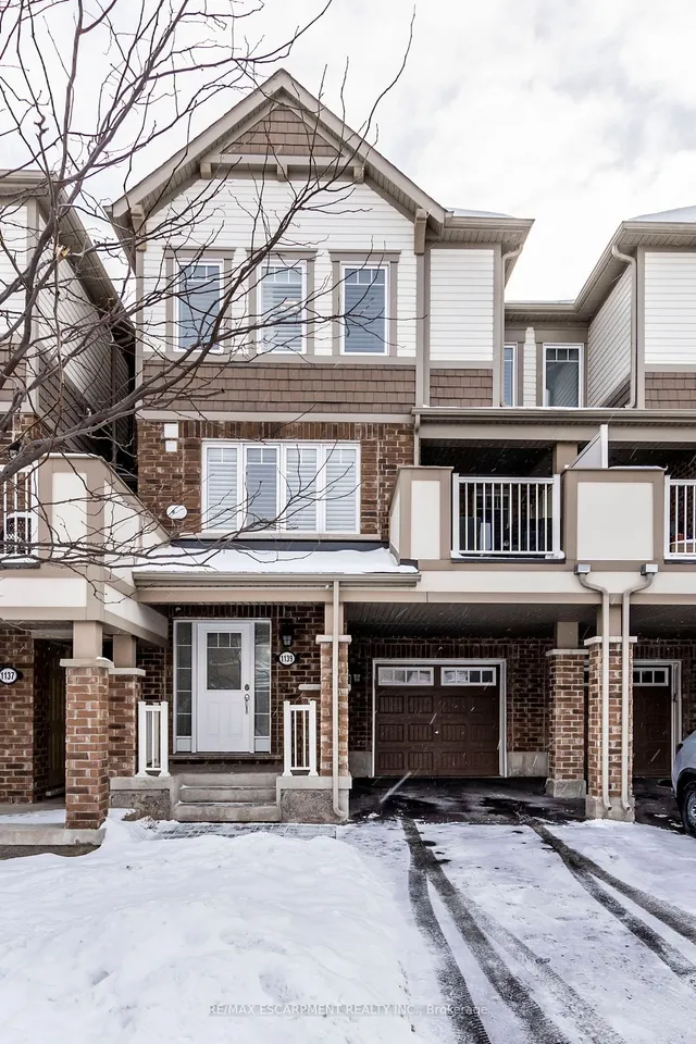 Additional property image - 1139 Duignan Cres