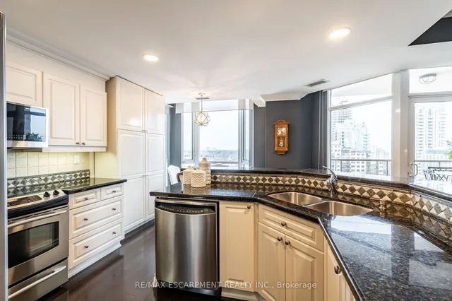 Additional property image - 1477 Lakeshore Rd Unit 1102