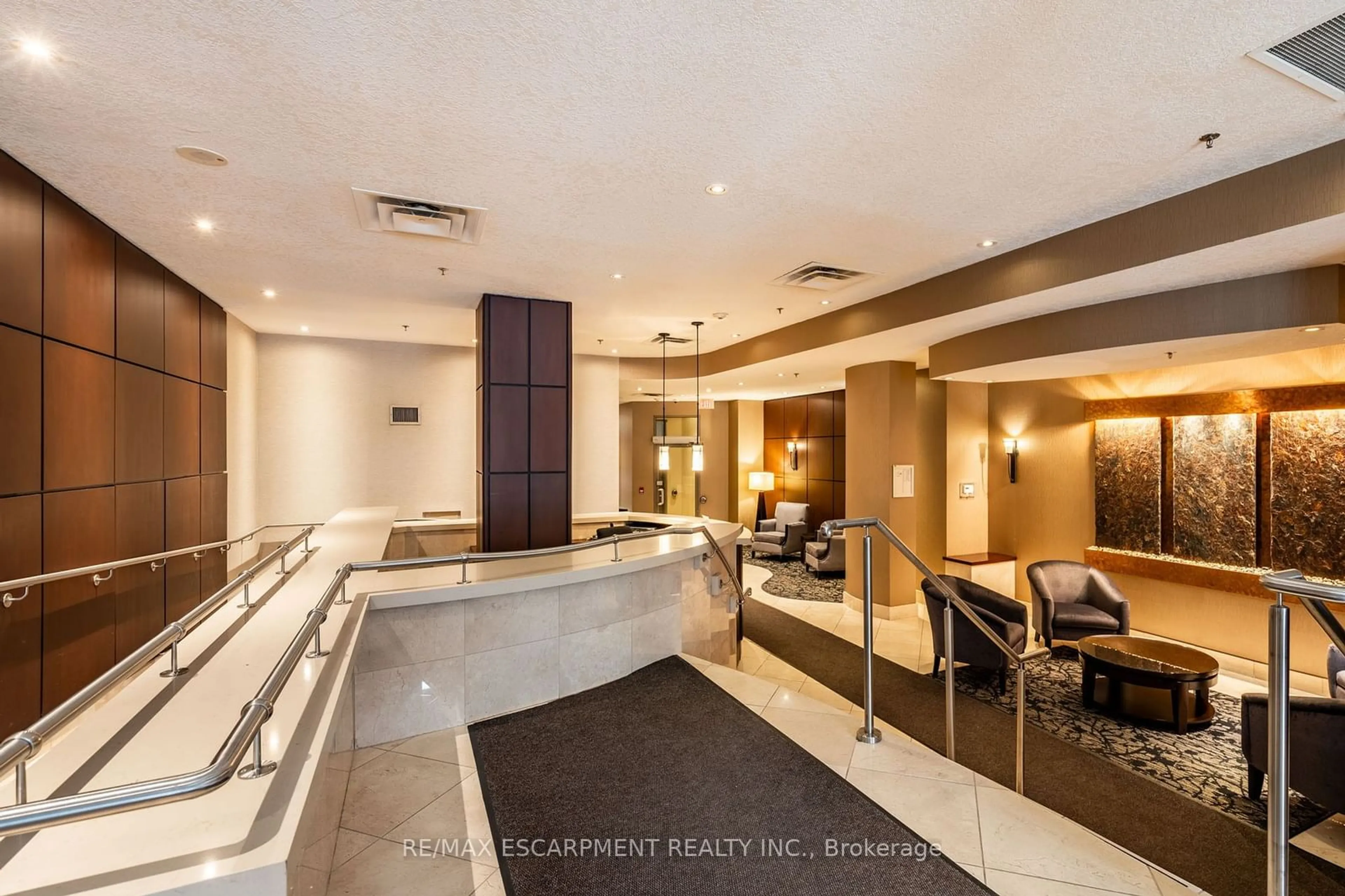 Lobby for 1477 Lakeshore Rd #1102, Burlington Ontario L7S 1B5