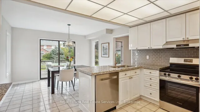 Additional property image - 524 Chillingham Cres