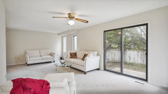Additional property image - 524 Chillingham Cres