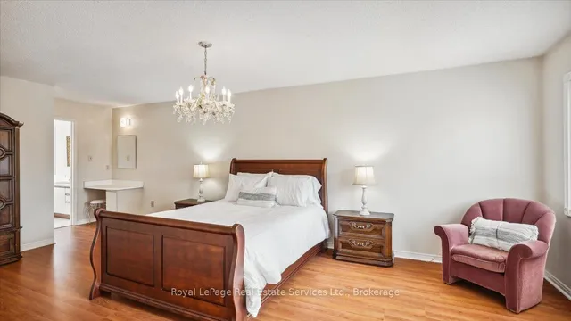 Additional property image - 524 Chillingham Cres
