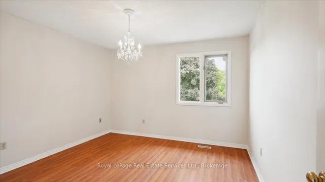 Additional property image - 524 Chillingham Cres