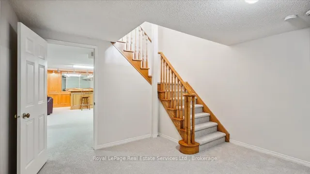 Additional property image - 524 Chillingham Cres