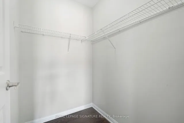 Additional property image - 897 Farmstead Dr
