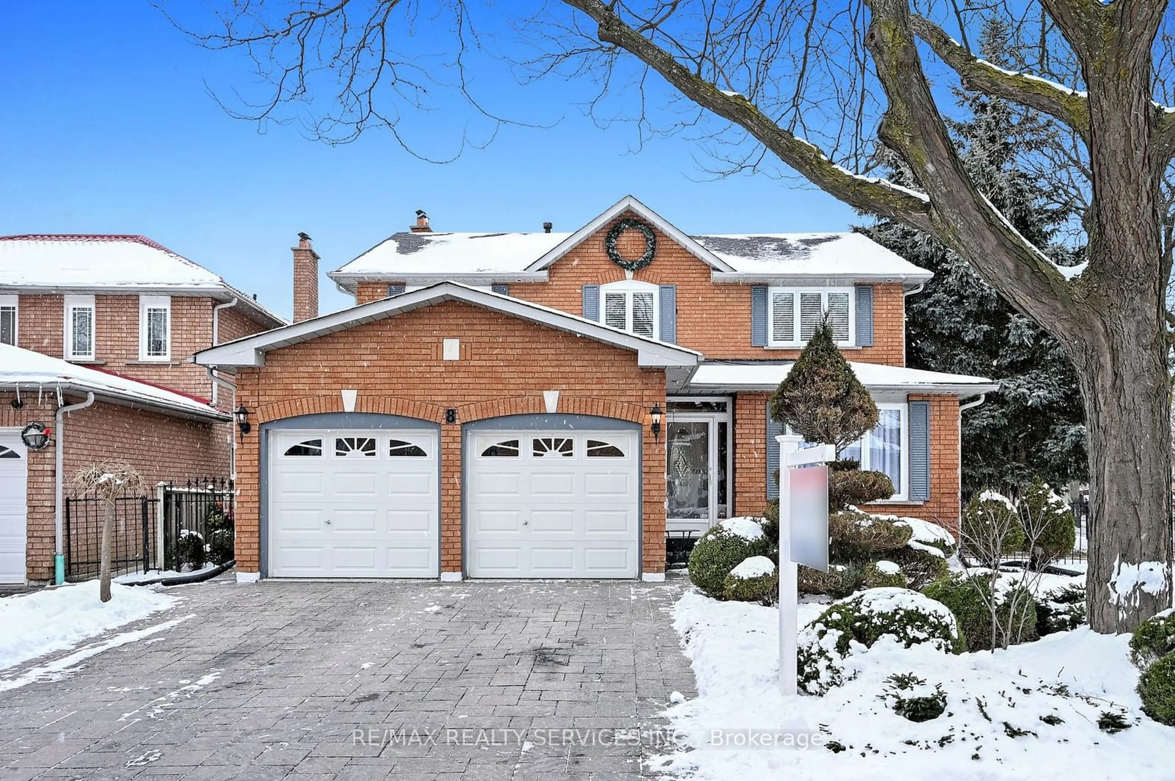 Home with brick exterior material, street for 8 Michigan Ave, Brampton Ontario L6Y 4N5