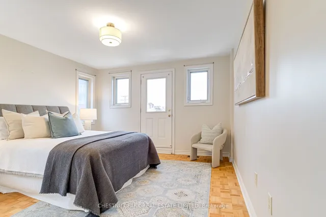 Additional property image - 2431 Dufferin St