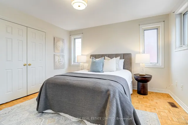 Additional property image - 2431 Dufferin St