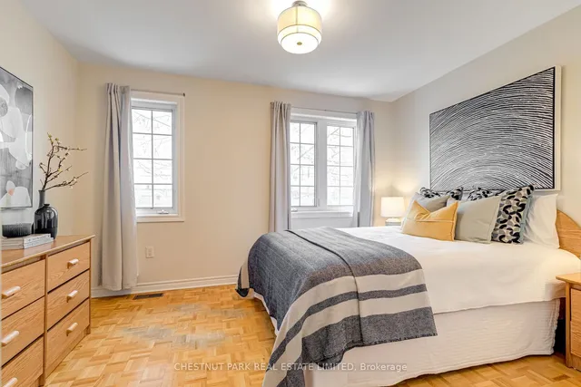 Additional property image - 2431 Dufferin St