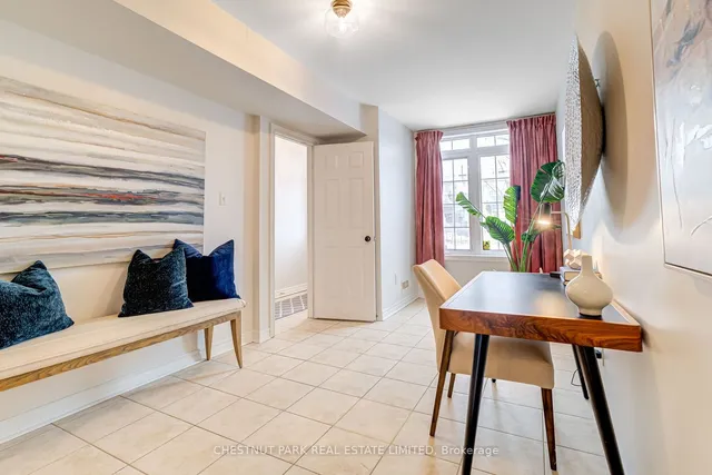 Additional property image - 2431 Dufferin St