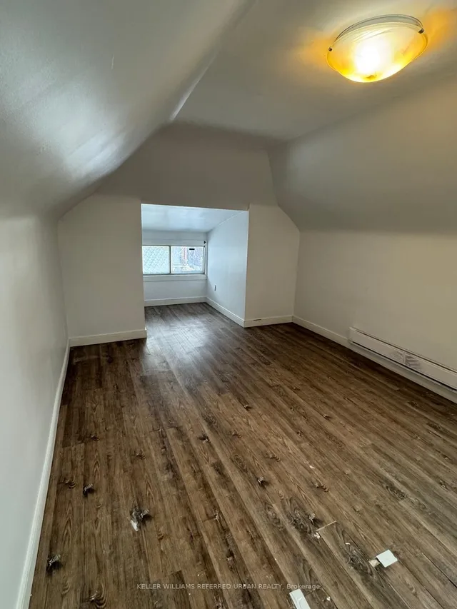 Additional property image - 540 Gladstone Ave