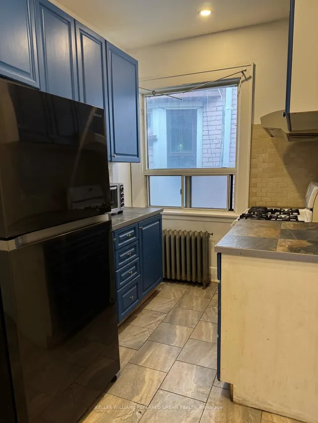 Additional property image - 540 Gladstone Ave
